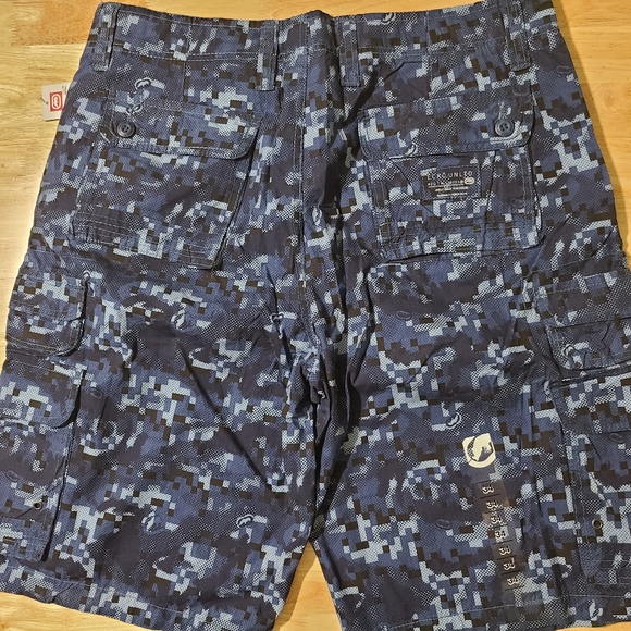 ecko unltd mens cargo shorts